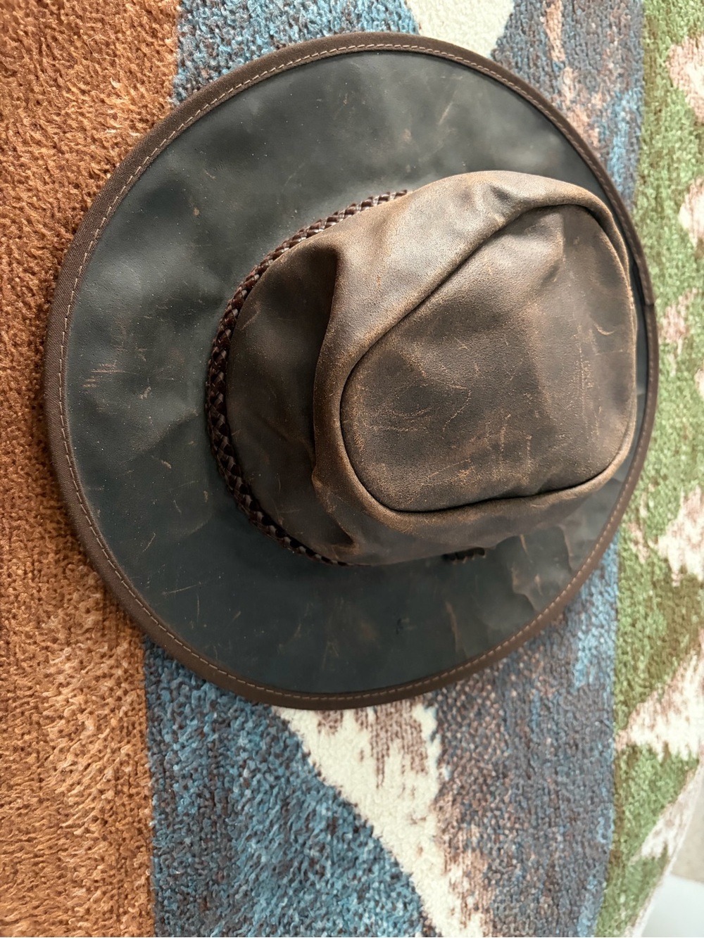 Brown Men’s Crusher Hat - Classic Suede American Outback Crusher hat .